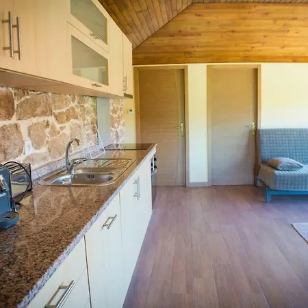 Casa De Com Piscina Em Proxima Ao Centro Da Cidade, Ideal Para Descansar *